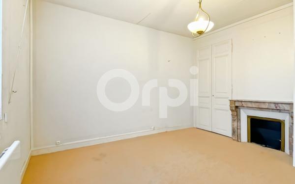 Maison à vendre    3 pièces • 129 m2 Évreux