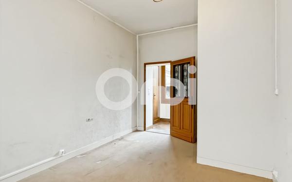 Maison à vendre    3 pièces • 129 m2 Évreux