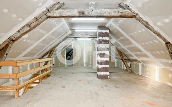 Maison à vendre    3 pièces • 129 m2 Évreux