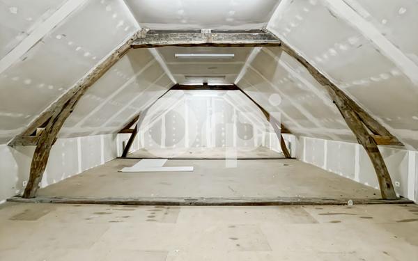 Maison à vendre    3 pièces • 129 m2 Évreux