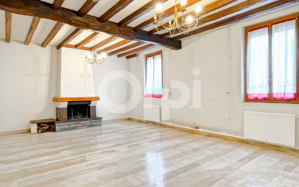 Maison à vendre    3 pièces • 129 m2 Évreux