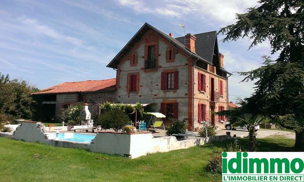 CINTEGABELLE-Maison de Maître 230 m² Cintegabelle (31550)