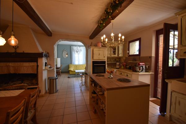 CINTEGABELLE-Maison de Maître 230 m² Cintegabelle (31550)