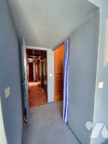 Montsouris, 3 pièces de 70 m² au 10e étage avec terrasse, vue dégagée, cave et parking