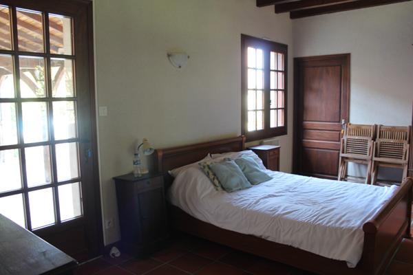 Cérilly - Maison spacieuse avec piscine chauffée sur 2699m² de terrain. Cérilly (03350)