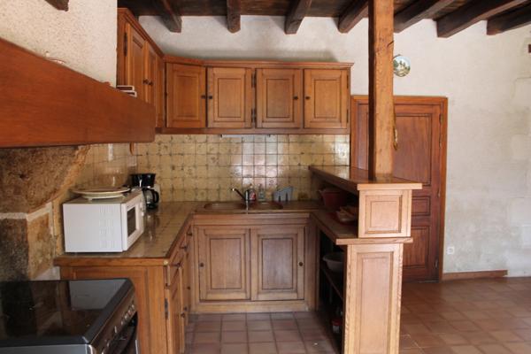 Cérilly - Maison spacieuse avec piscine chauffée sur 2699m² de terrain. Cérilly (03350)