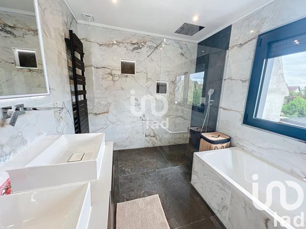 Maison à vendre 6 pièces 170 m² Villeparisis