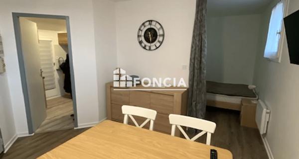 Location Studio meublé 29.72 m² - Mont-de-marsan 40000