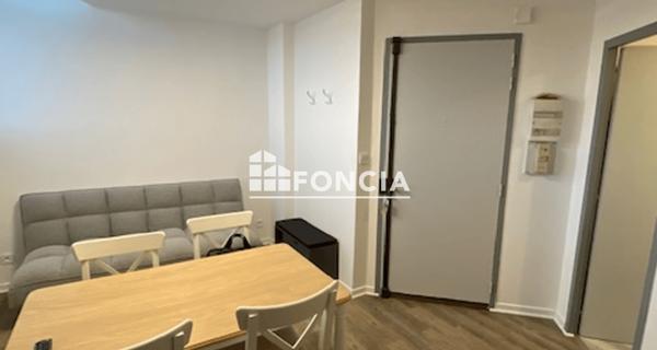 Location Studio meublé 29.72 m² - Mont-de-marsan 40000