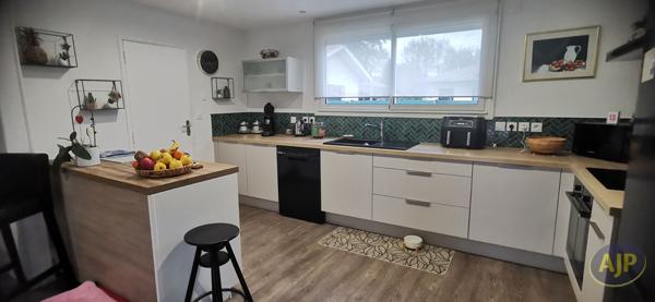 Vente maison Biganos : 439 500 € - AJP Immobilier Andernos les Bains