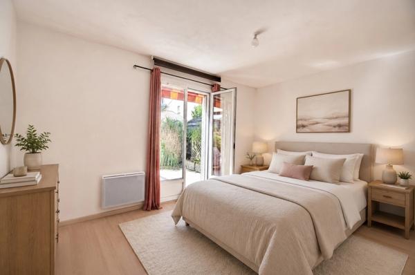 Marsilly – Maison à vendre de plain-pied au calme avec beau jardin arboré, 4 chambres, sur parcelle de 700m²