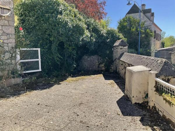 Achat - Maison Gourdon 46300 2 pièces 49 m 2 477 m 2