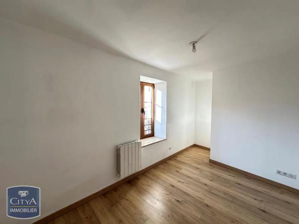 Appartement à louer 3 pièces 67.54m²