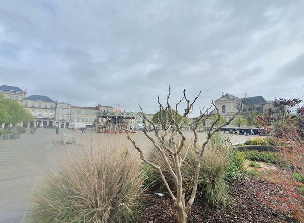 A vendre - Appartement 2/3 pièces et terrasse - Hyper centre