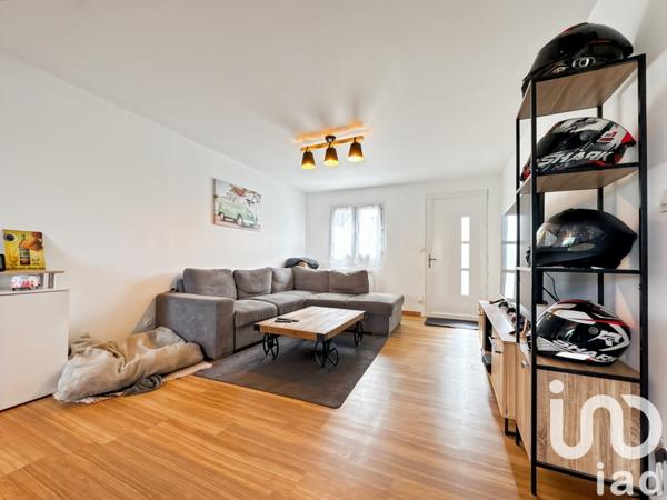 Maison 4 pièces de 83 m² à Vaiges (53480)