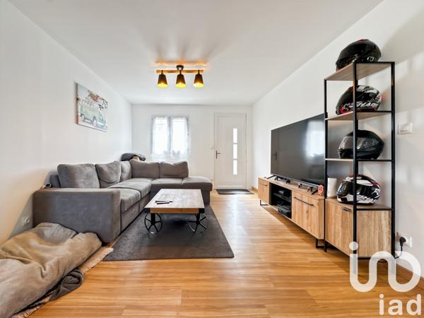 Maison 4 pièces de 83 m² à Vaiges (53480)