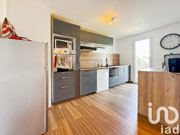 Maison 4 pièces de 83 m² à Vaiges (53480)