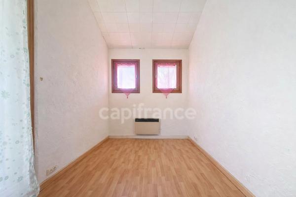 Local professionnel, 37 m², Saint-Jean-de-Luz, secteur Fargeot - proche gare