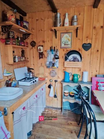 Terrain de loisirs 200m2 avec cabane aménagée