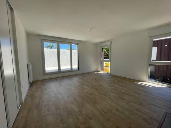 Appartement 3 pièces                                        - 44220 Couëron - CENTRE VILLE Réf : 12115