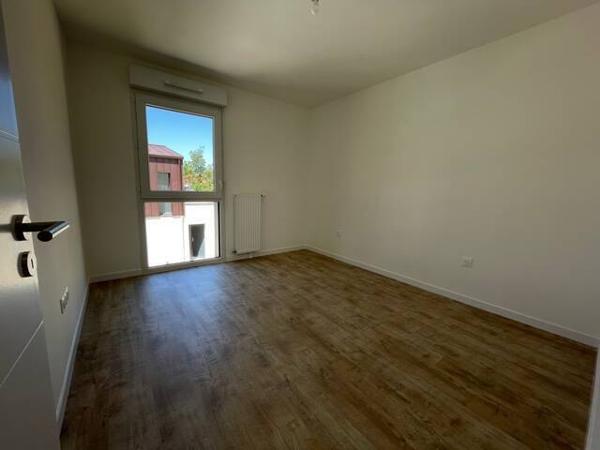 Appartement 3 pièces                                        - 44220 Couëron - CENTRE VILLE Réf : 12115