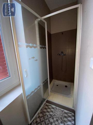 Location local commercial Oyonnax (01100)