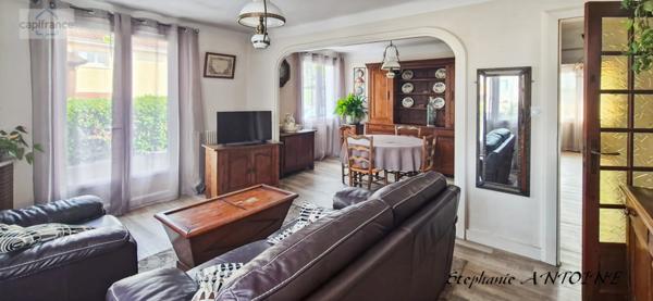 🏡 À vendre : Maison de plain-pied proche du centre-ville ! 🌟