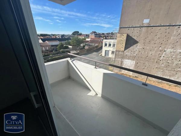 Appartement à louer 1 pièce 19m² Cholet (49300)