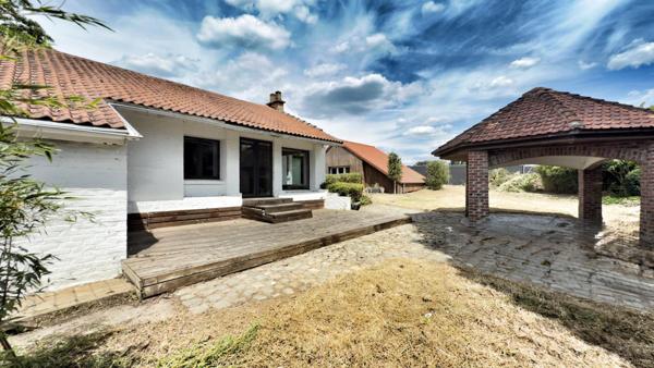 Villa de plain-pied individuelle vec grand terrain