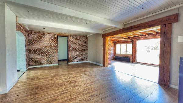 Villa de plain-pied individuelle vec grand terrain