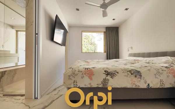 Appartement à vendre    3 pièces • 124 m2 Bandol