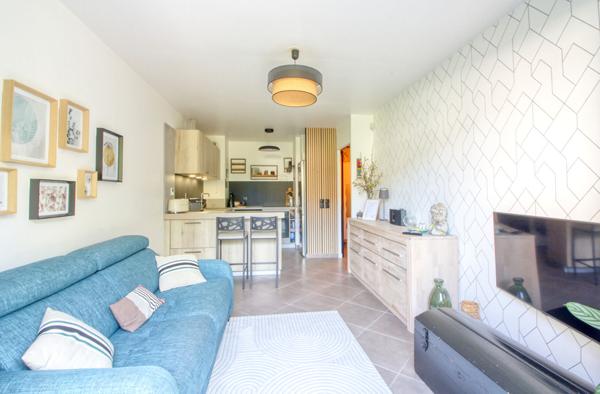 Appartement 2 pièces 40 m², terrasse, jardin et parking !