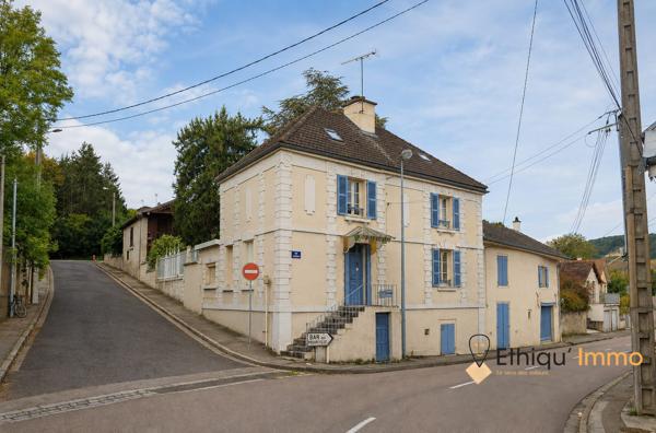 Belle maison bourgeoise avec terrain arboré 1205m2