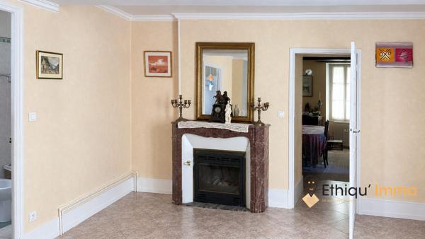 Belle maison bourgeoise avec terrain arboré 1205m2