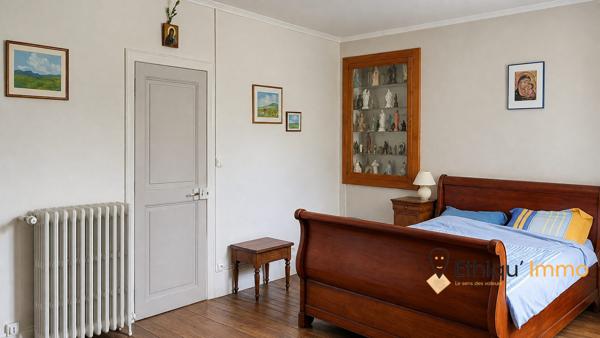 Belle maison bourgeoise avec terrain arboré 1205m2