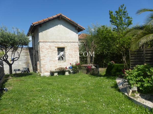 Maison 10 pièce(s) 7 chambre(s) 286 m²