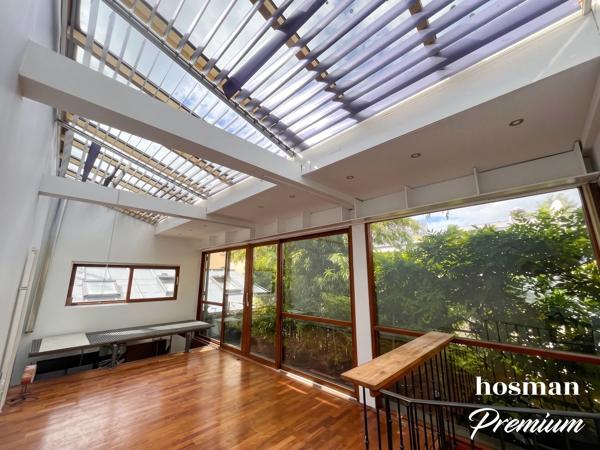 Maison d'architecte unique - 7 pièces 160 m² - Jardin & Terrasse végétalisés - Buttes Chaumont, 75019