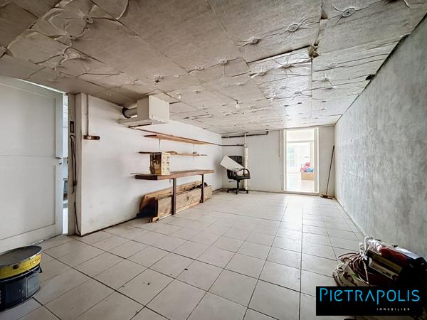 Maison familiale 6 pièces de 230 m² au sol, 99 m² carrez sur une parcelle de 520 m²