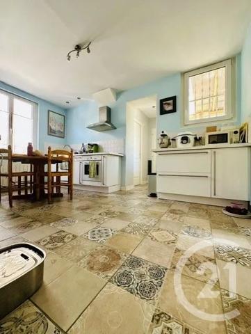 Maison à vendre  6 pièces - 106 m 2   MONTDIDIER  - 80