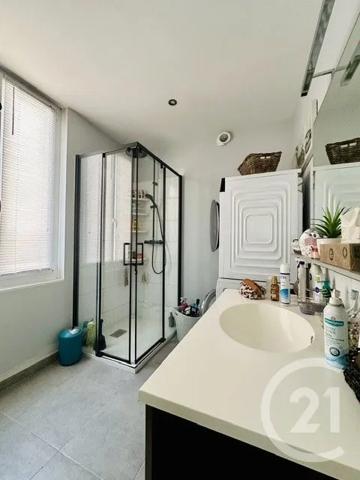 Maison à vendre  6 pièces - 106 m 2   MONTDIDIER  - 80