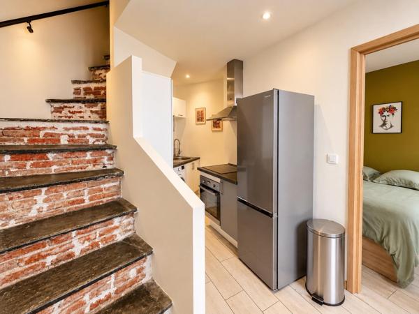 VIEUX-BASTIA – APPARTEMENT T3/T4 EN DUPLEX DE 70 m² ENTIÈREMENT RÉNOVÉ