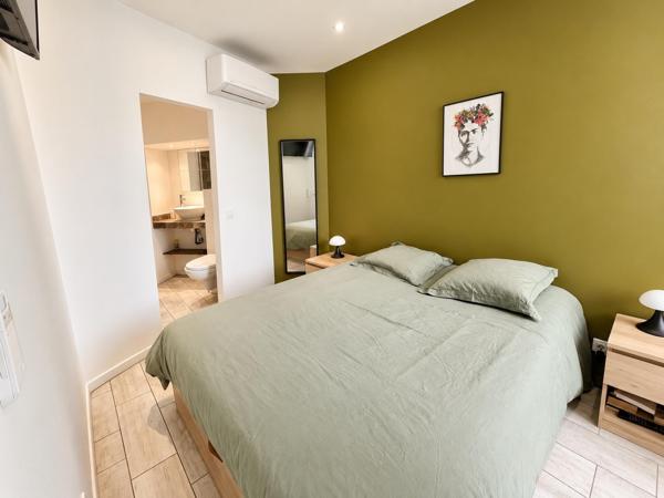 VIEUX-BASTIA – APPARTEMENT T3/T4 EN DUPLEX DE 70 m² ENTIÈREMENT RÉNOVÉ