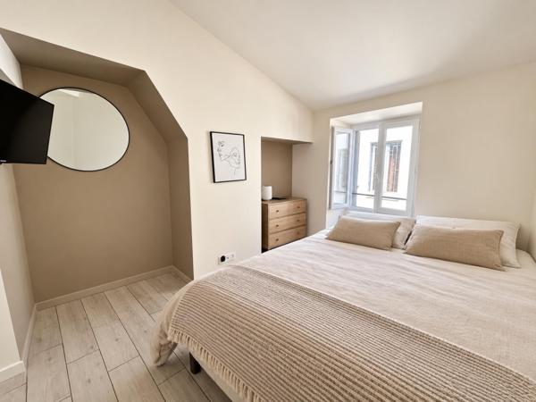 VIEUX-BASTIA – APPARTEMENT T3/T4 EN DUPLEX DE 70 m² ENTIÈREMENT RÉNOVÉ