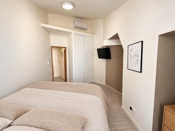 VIEUX-BASTIA – APPARTEMENT T3/T4 EN DUPLEX DE 70 m² ENTIÈREMENT RÉNOVÉ