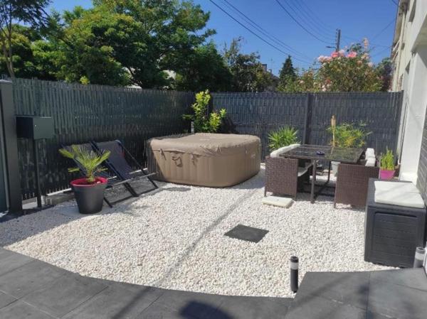 Maison 5 pièces 95 m² Angers Quartier Saint Léonard