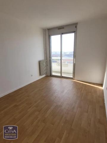 Appartement à louer 3 pièces 70.98m² Maubeuge (59600)