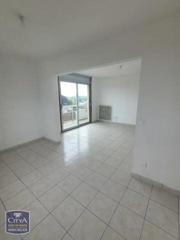 Appartement à louer 3 pièces 70.98m² Maubeuge (59600)