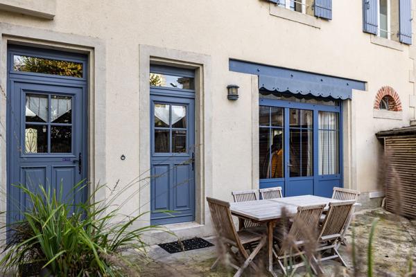 Vente Maison de luxe Périgueux 16 Pièces 441 m²