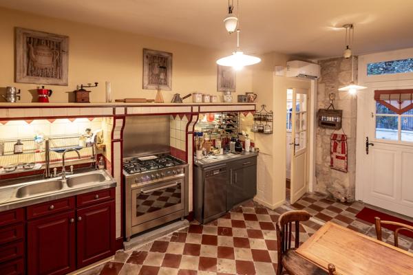 Vente Maison de luxe Périgueux 16 Pièces 441 m²