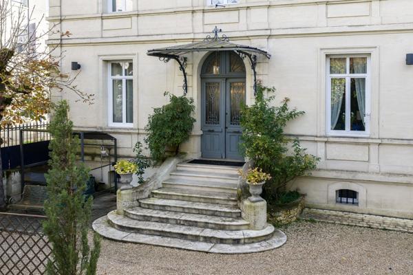 Vente Maison de luxe Périgueux 16 Pièces 441 m²